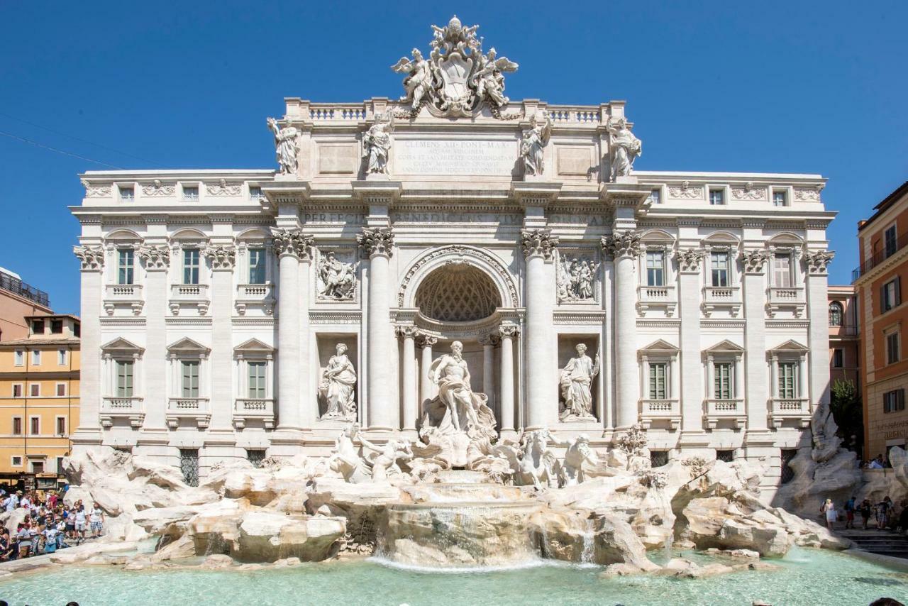 Апартаменты La Finestra Su Fontana Di Trevi - Charming View Рим Экстерьер фото